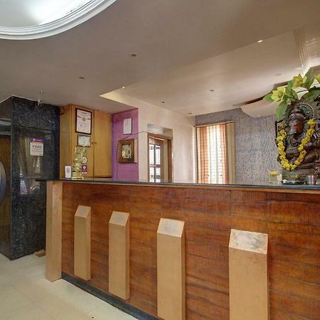 Hotel Rajsangam International Bádámi Kültér fotó